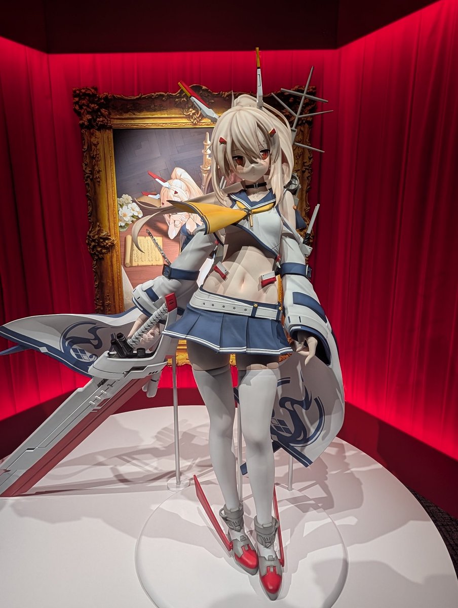 等身大綾波改のフィギュア #アズールレーン