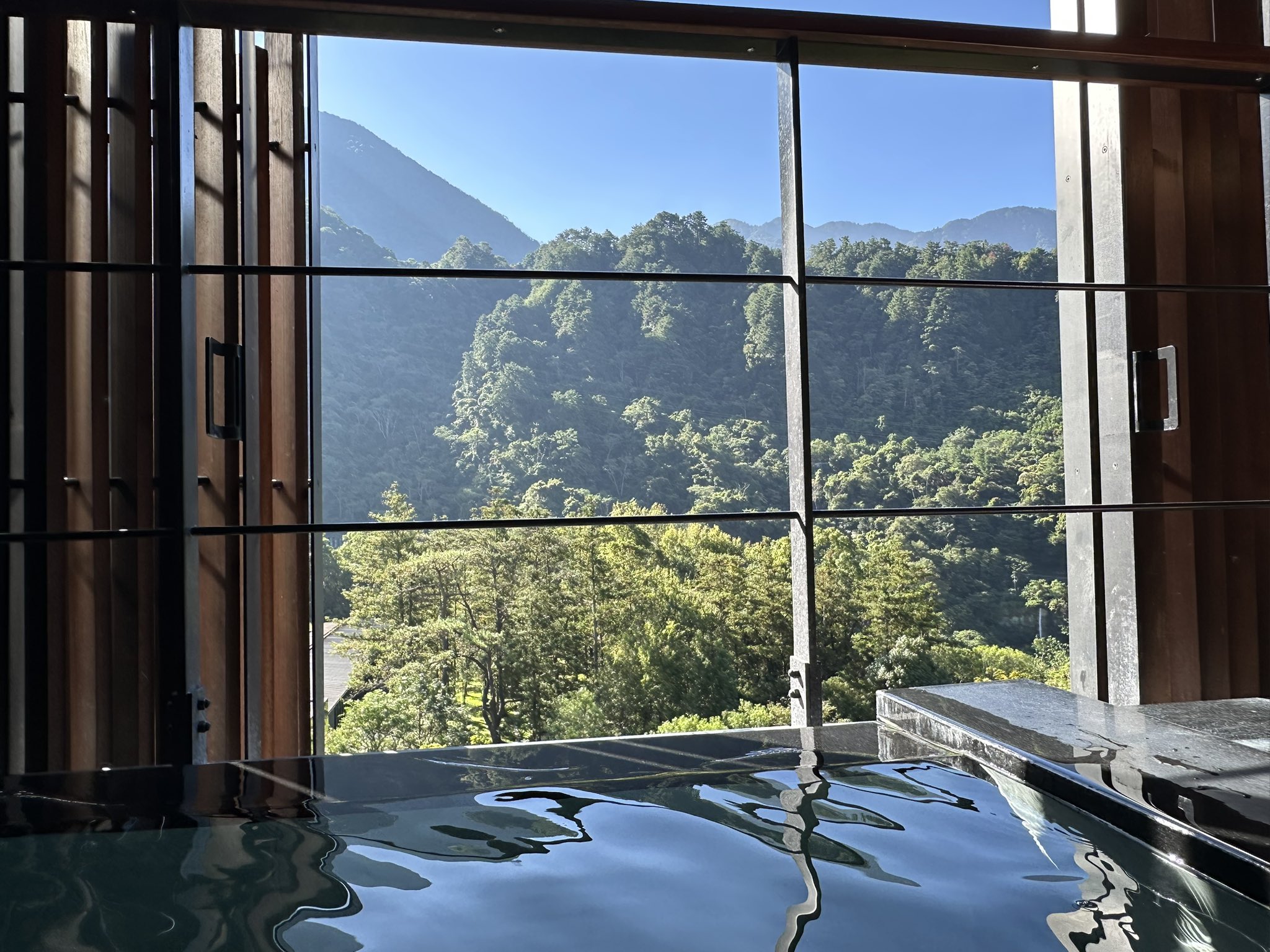 もちこページ もちこ (@mochiko_0720) / X