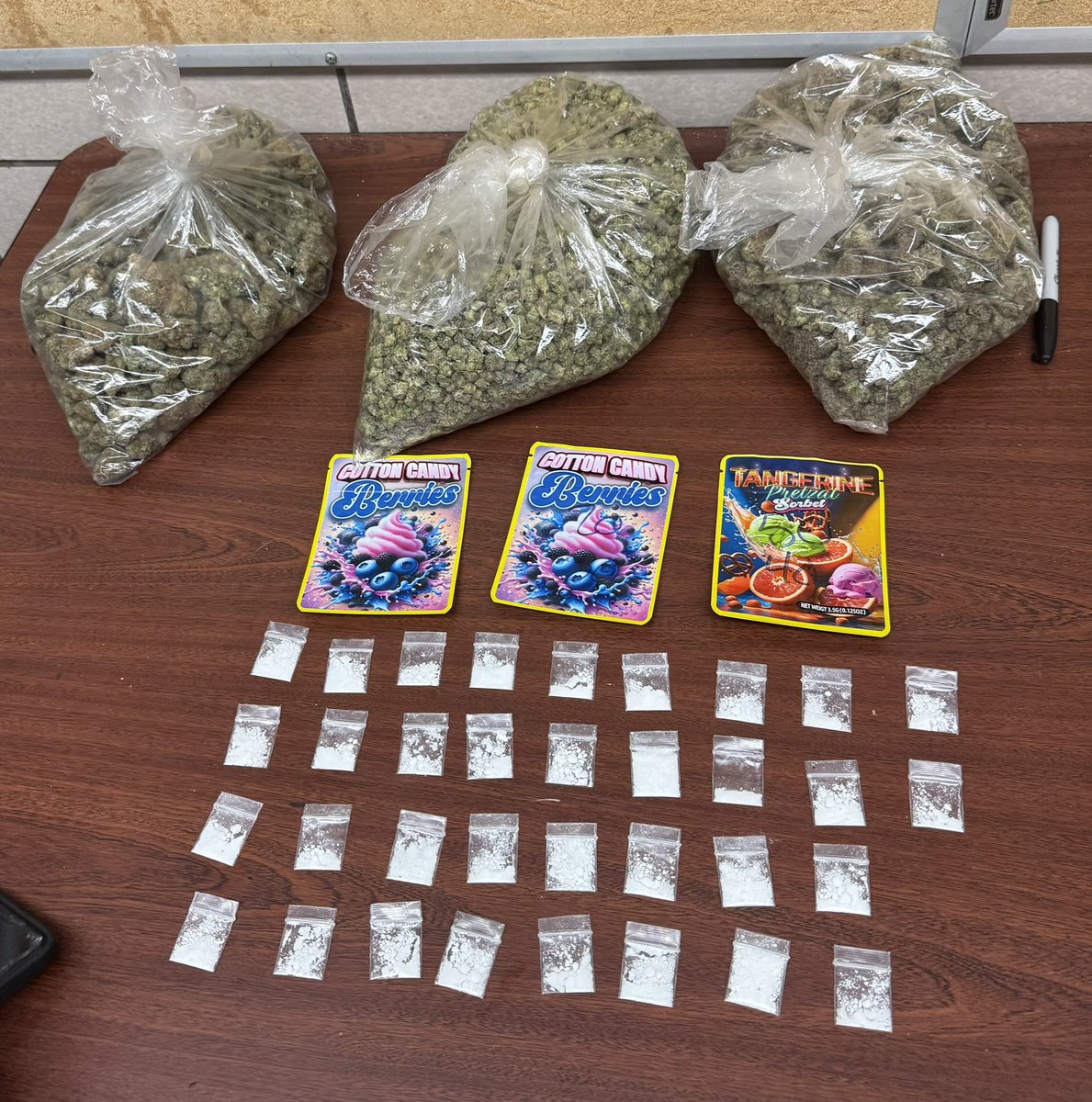 Just a friendly reminder that selling marijuana in Washington Square Park is still illegal.  Selling cocaine is a felony. The 6th Precinct is laser focused on cleaning up your park one drug dealer at a time.