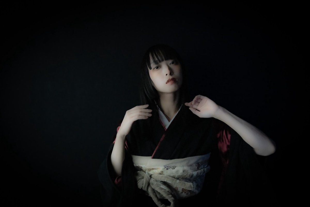 「Anemoia Tokyo」

本日の「人形」は私です。
かくりよで会いましょう。

▼開演時間
①13:30 ②16:00 ③18:30

▼HP
anemoia.tokyo

#AnemoiaTokyo 
#immersiveexperience