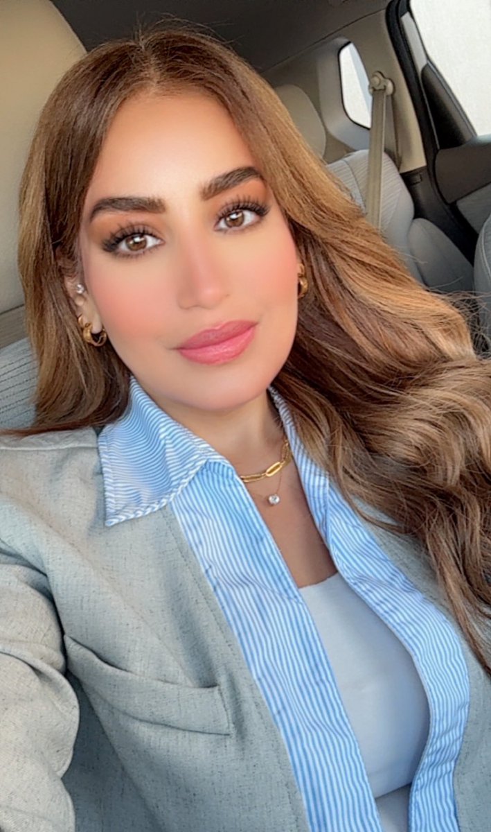 صباح الخير و أول يوم دوام💕
اللهم افتح لنا فتوح العارفين من كل باب خير أنت ترضاه و بارك لنا فيه و انفعنا به💕