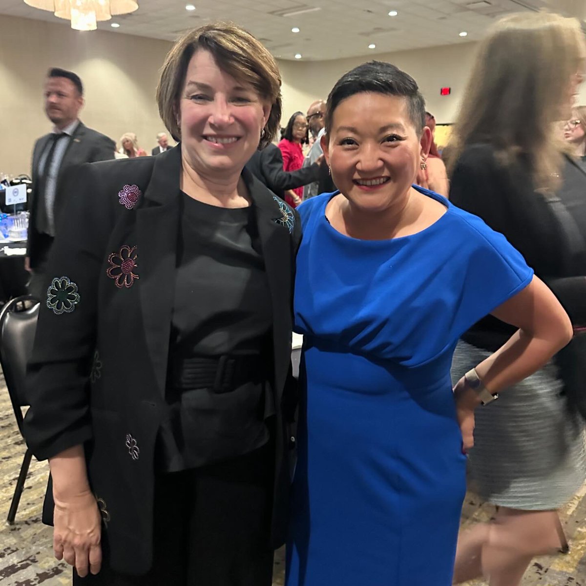 Emily4Mo's tweet image. .@jaxcodemocrats know how to celebrate! 🎉 Congrats to the award winners &amp;amp; thank you @amyklobuchar for an inspiring keynote at the #TrumanGala.
 #MOLeg