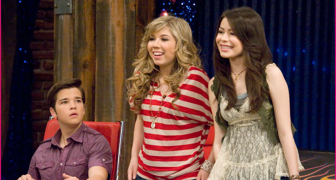 18 years ago today, ‘iCarly’ premiered on Nickelodeon.