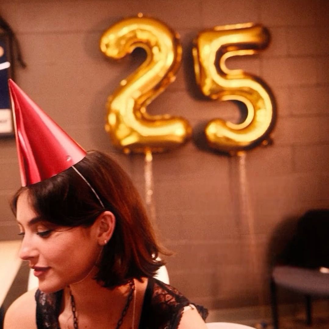 • 🎞️ baby gracie .ᐟ
                ⋆ — a thread . . .
                         ⋆ — 09/07.        
    
#HappyBirthdayGracie