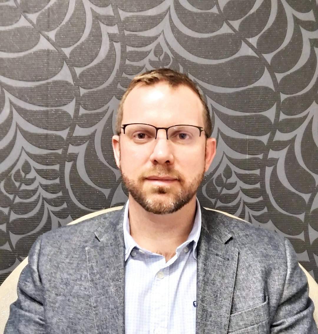 Johannesburg lawyer assassinated after refusing threats to resign from high-profile case

Bouwer van Niekerk, a respected insolvency lawyer, was fatally shot in the boardroom of Smit Sew Attorneys and Conveyancers in Saxonwold on Friday morning. 

The brazen assassination,