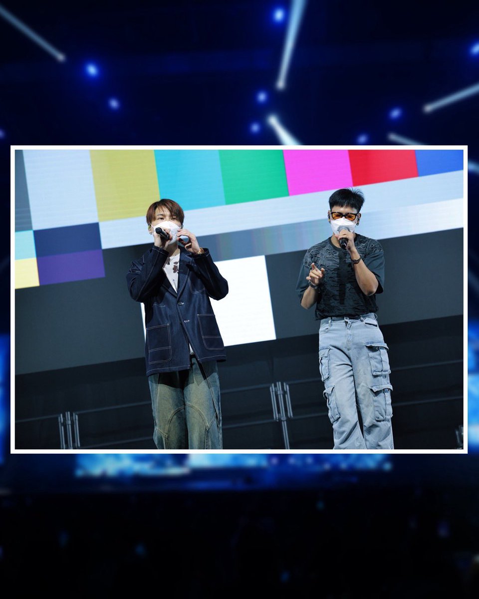 pomeline_peraya's tweet photo. 我同意这两个帅哥在2026有新主役剧，朋友们你们同意嘛

PEBACA SG X KS 

#PEBACAConcertSingapore 
#คริสสิงโต #สิงโตคริส https://t.co/0oSDwa3dNd