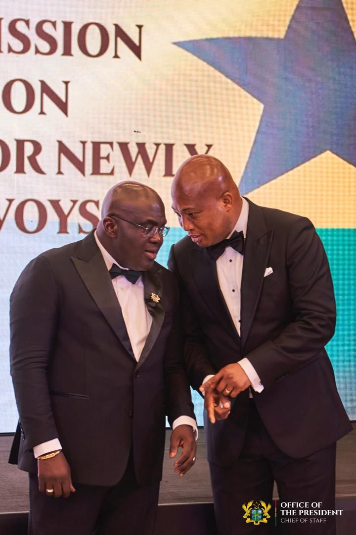 PrinceHenry_PHK's tweet photo. The Chief of Staff, Hon Julius Debrah @JDebrahofficial as the guest of honor at an awards and dinner night hosted by the Ministry of Foreign Affairs for Ghana’s diplomats. #MahamaThePresident #JD28 #PHK https://t.co/WV4ekKHOJY