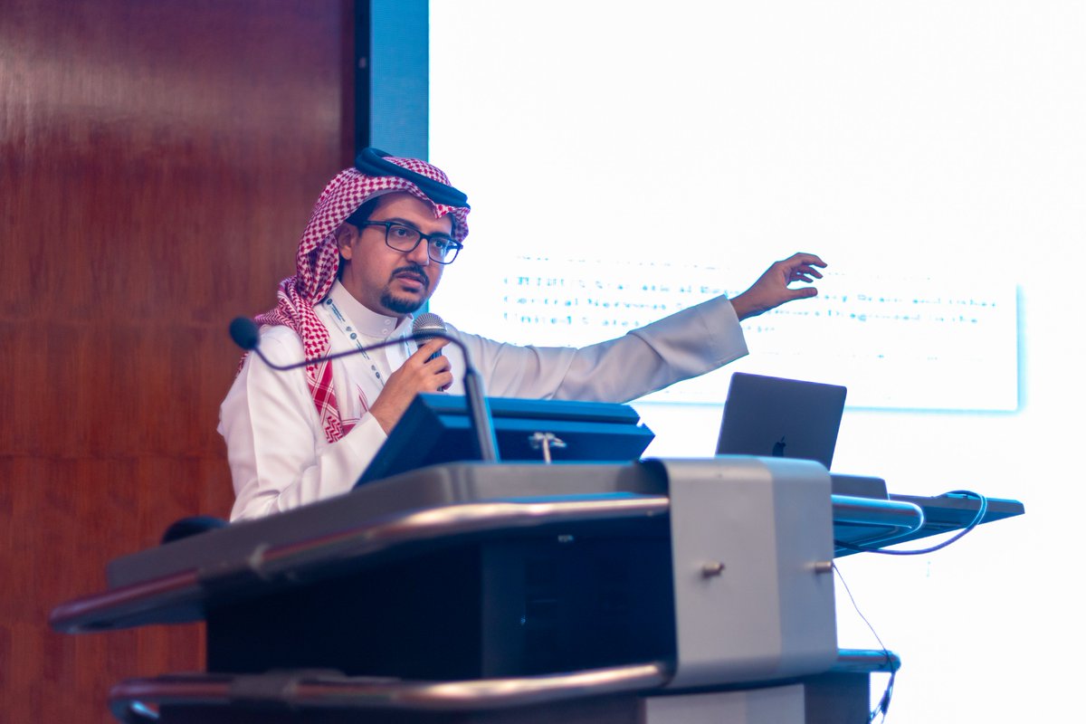 nsxbootcamp_iau's tweet photo. 🧠 Dr. Mohammed Hasen delivered Brain Tumors 101, providing a foundational overview of tumor types, imaging, and basic management strategies. A valuable starting point for residents entering the world of neuro-oncology. https://t.co/1rxbK7c22v