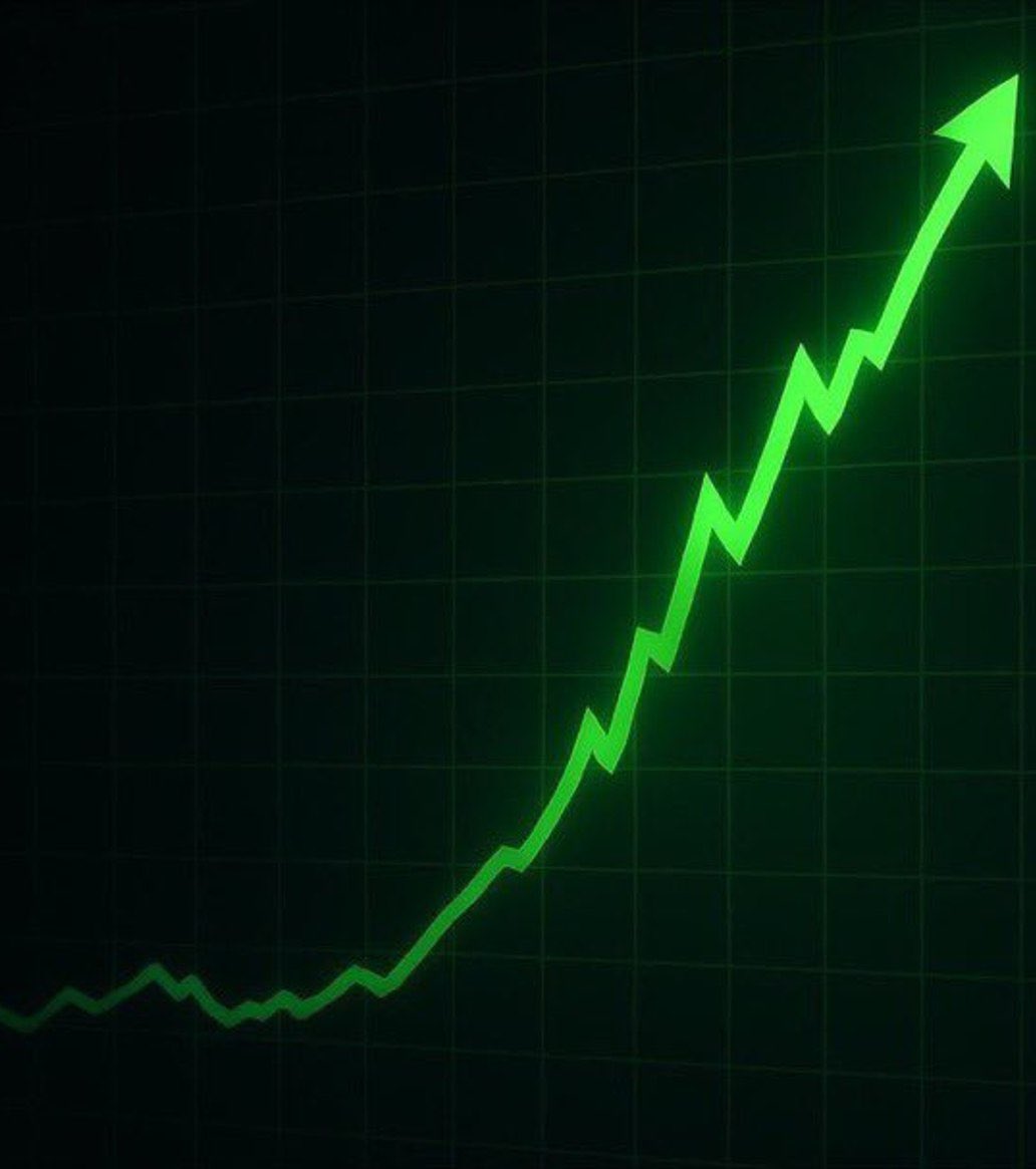 itsfebinjoseph's tweet image. BREAKING: Gold reaches new all-time high of $3,600.