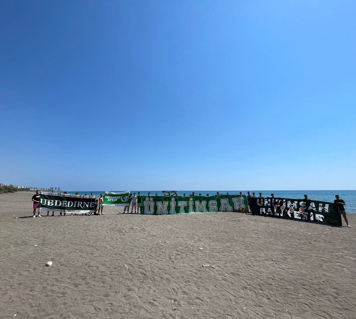 Renklerindir bizi yaşatan 🐊 
📍 Mersin