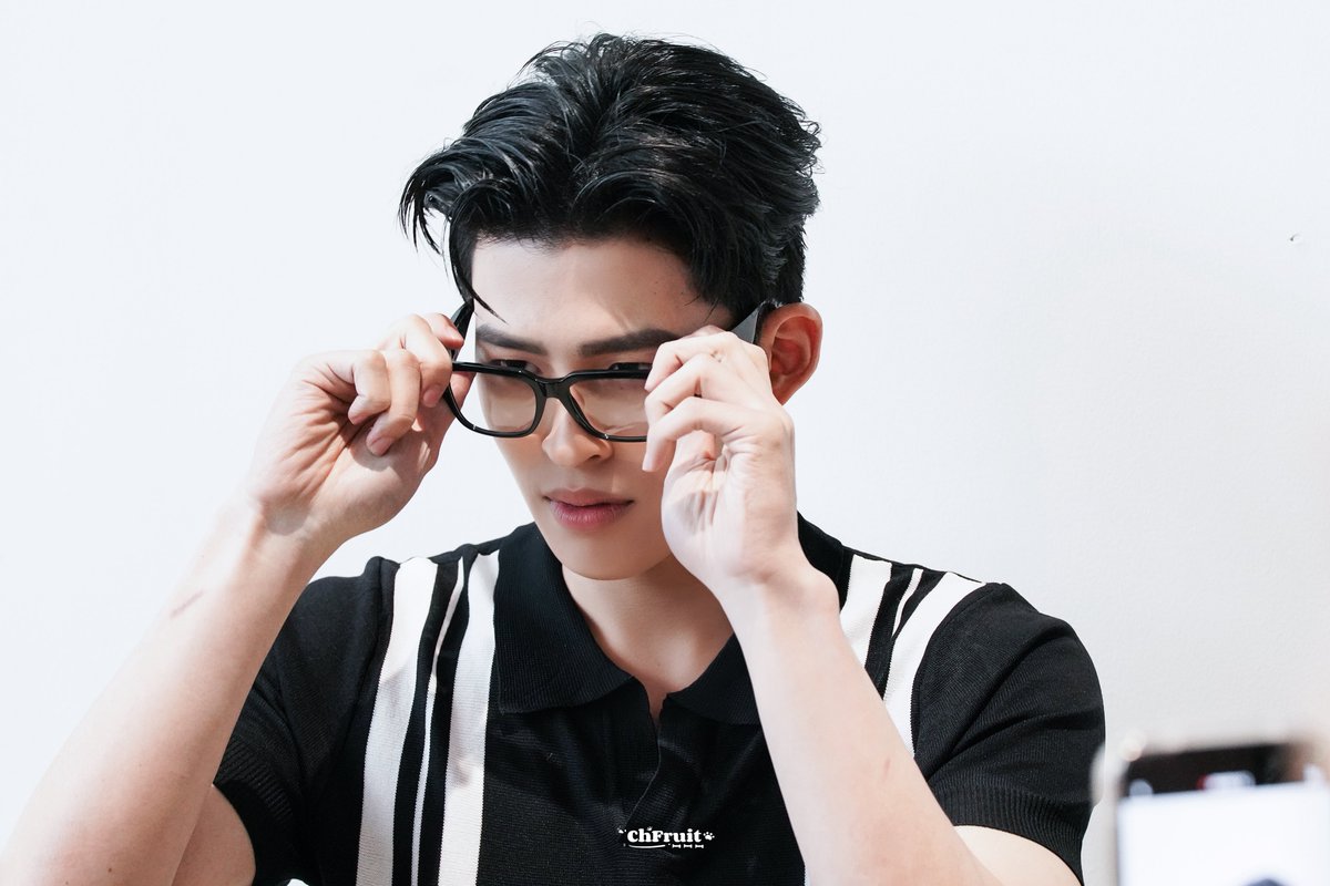 👓

Pond With MChoice25

#MintAwards2025xPond
#ppnaravit 
#ปอนด์ภูวินทร์
#ICONSIAM