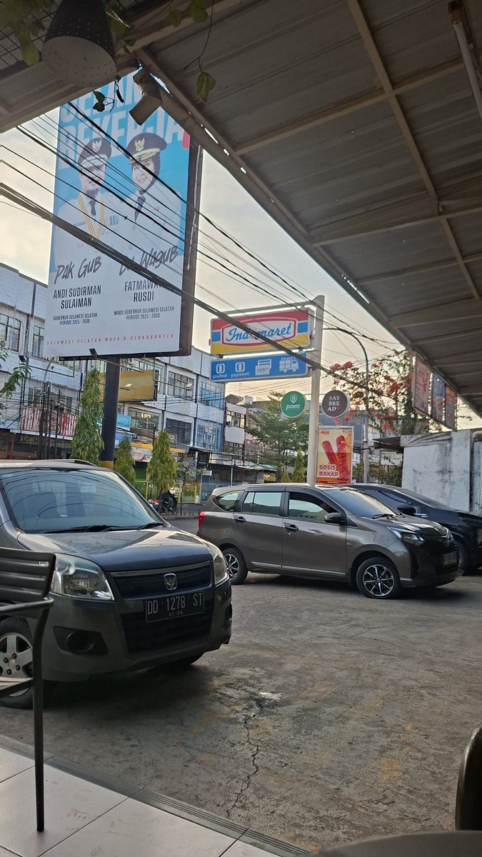 sang_penjelaja's tweet image. Keluarr kamar duluh seharian cmn di kamar tdran
#gaymakassar
#semeuke
#happyfun