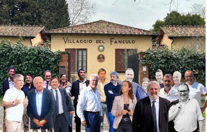 boborock55's tweet photo. @MisssFreedom #4disera #inonda #Tridico #Fico #Ricci #Giani #Decaro #Manildo @pinapic @pdnetwork
@ItaliaViva @ellyesse @GiuseppeConteIT @Mov5Stelle #Fratoianni #Bonelli #Emiliani #Vendola #Taverna
Oggi il campo largo si riunisce nella loro sede per discutere del programma delle #Regionali https://t.co/mPv1gHdxN1