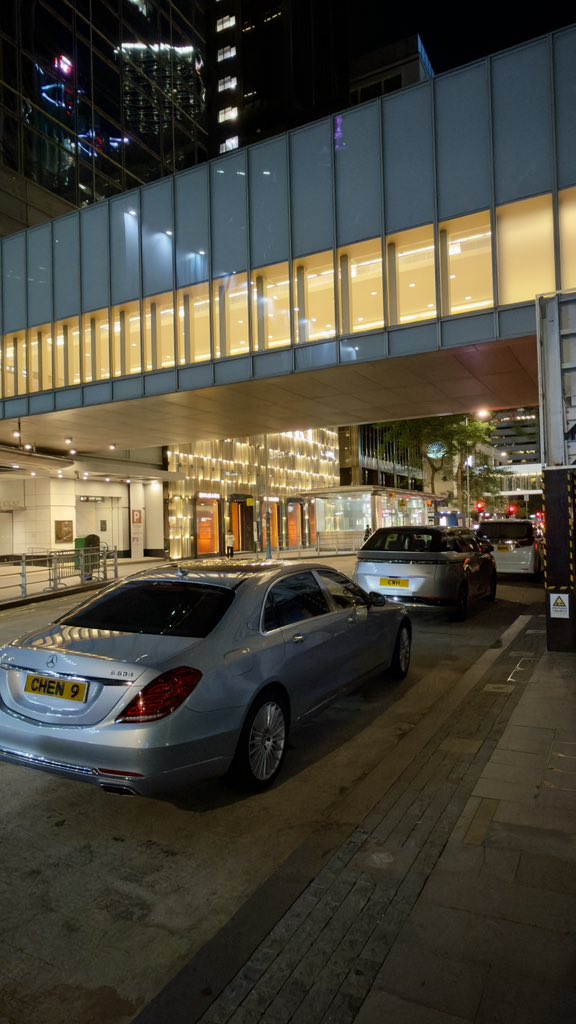 Central #threefer but parked roadside hence out of #hknumberplates contention