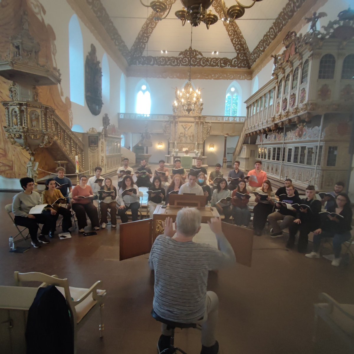 MikeZFan 范祖铭 - Tenor (they/them) tweet media