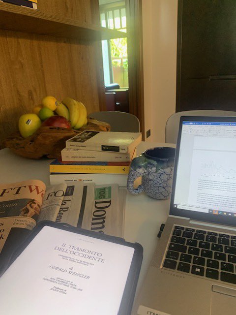 carlobenetti's tweet photo. Torna #alphaebeta dopo la pausa estiva, lo spunto di domani viene da “Il tramonto dell’Occidente” di Oswald #Spengler: parleremo delle tensioni sui rendimenti obbligazionari, causati dai dubbi sulla sostenibilità dei debiti pubblici, e dalla manifestazione “antagonista” a 1/4 https://t.co/OkAWNDQFhu