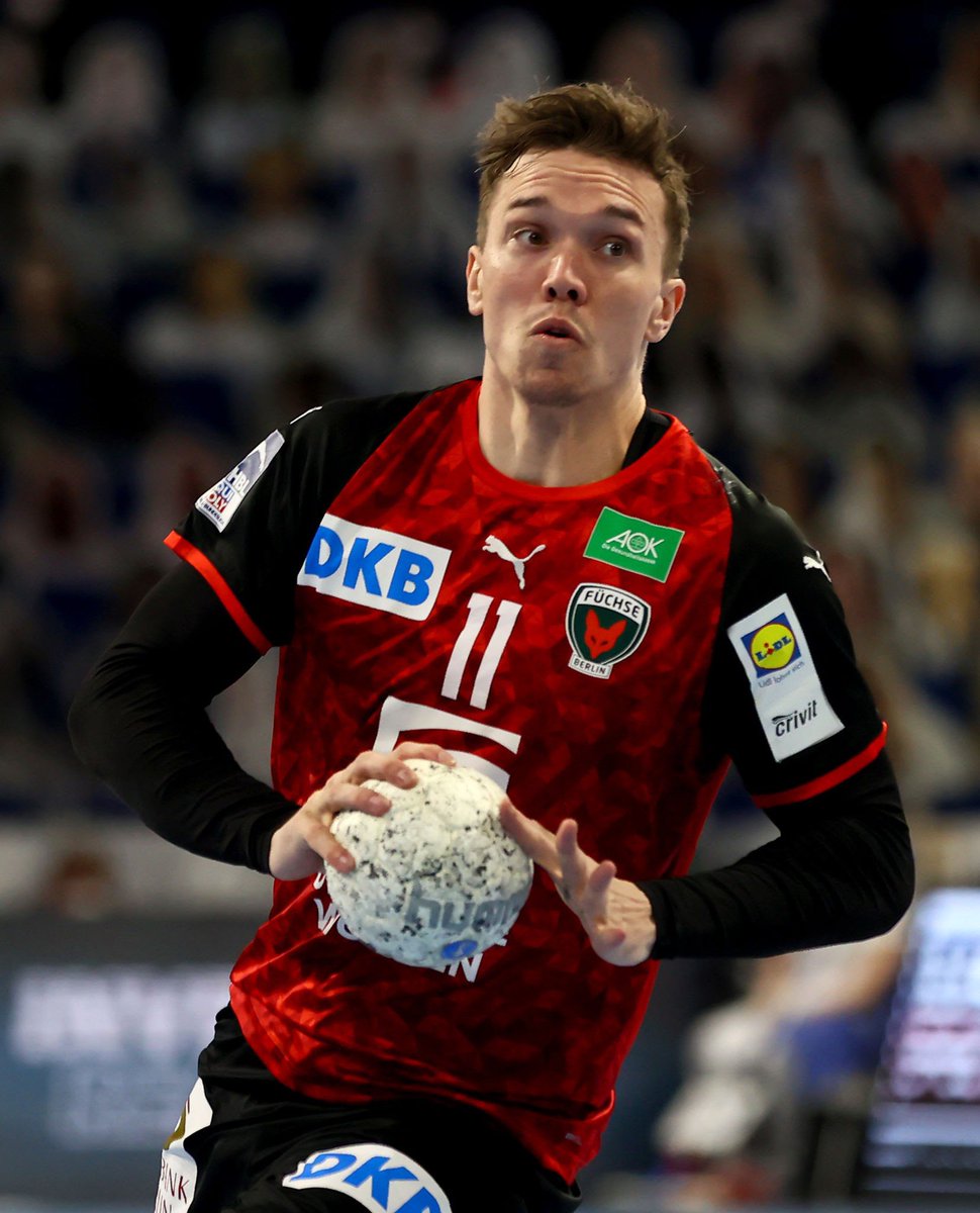 🚨 Transfer Bombshell
According to @rthandballgermany: Lasse Andersson 🇩🇰 leaves Füchse Berlin to join Hungarian powerhouse Veszprém next summer! He’ll team up with Emil Nielsen &amp; Lukas Jørgensen in a Danish trio. He’s on the Move!