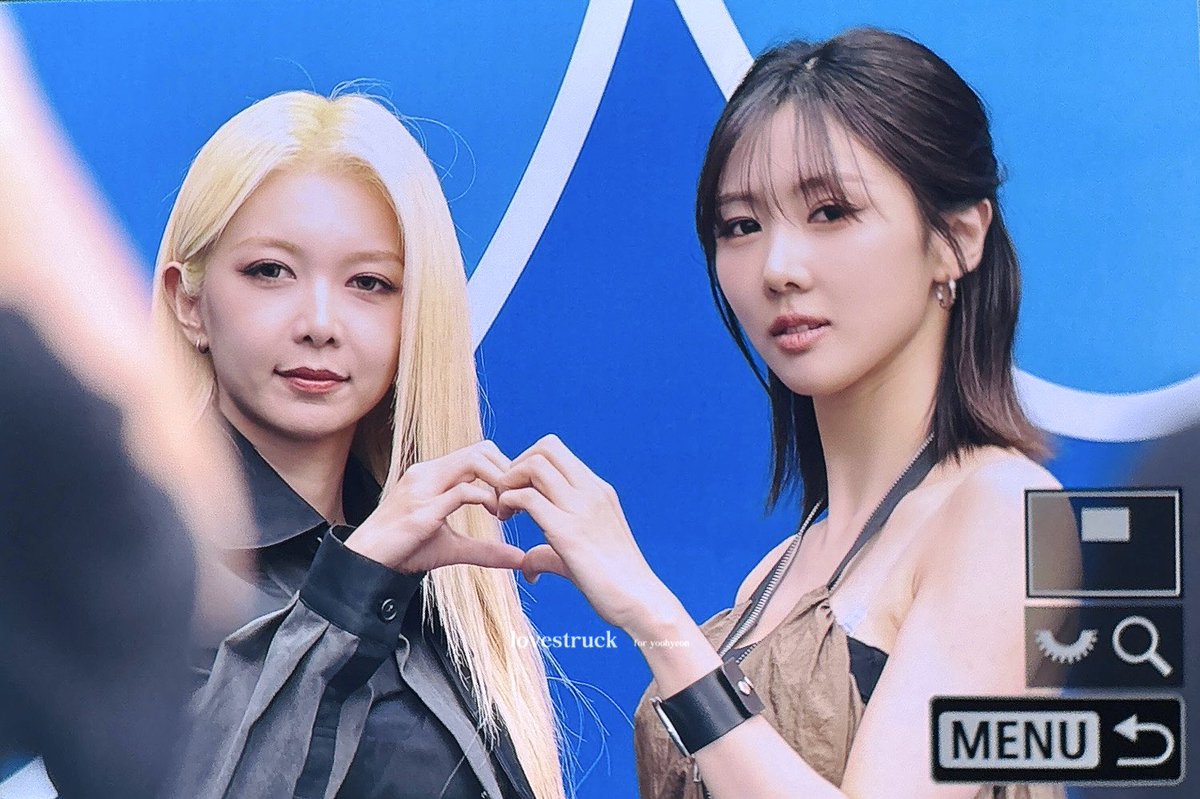 250907 🍂🍂

#드림캐쳐 #유아유 #유현 #다미
#DREAMCATCHER #UAU #YOOHYEON #DAMI

<a href="/hf_dreamcatcher/">드림캐쳐 Dreamcatcher</a>