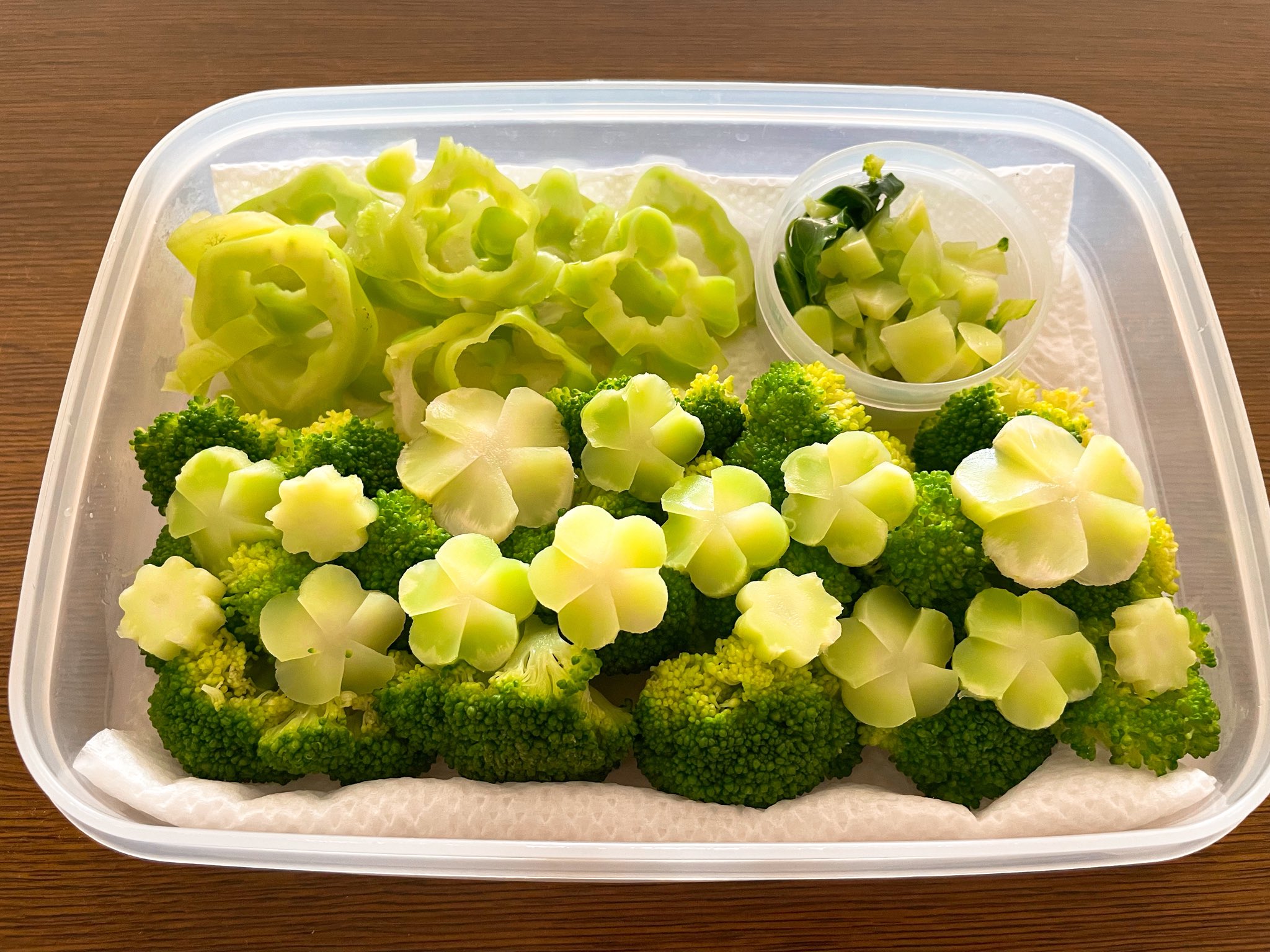 たまご (@namatamago1018) / X