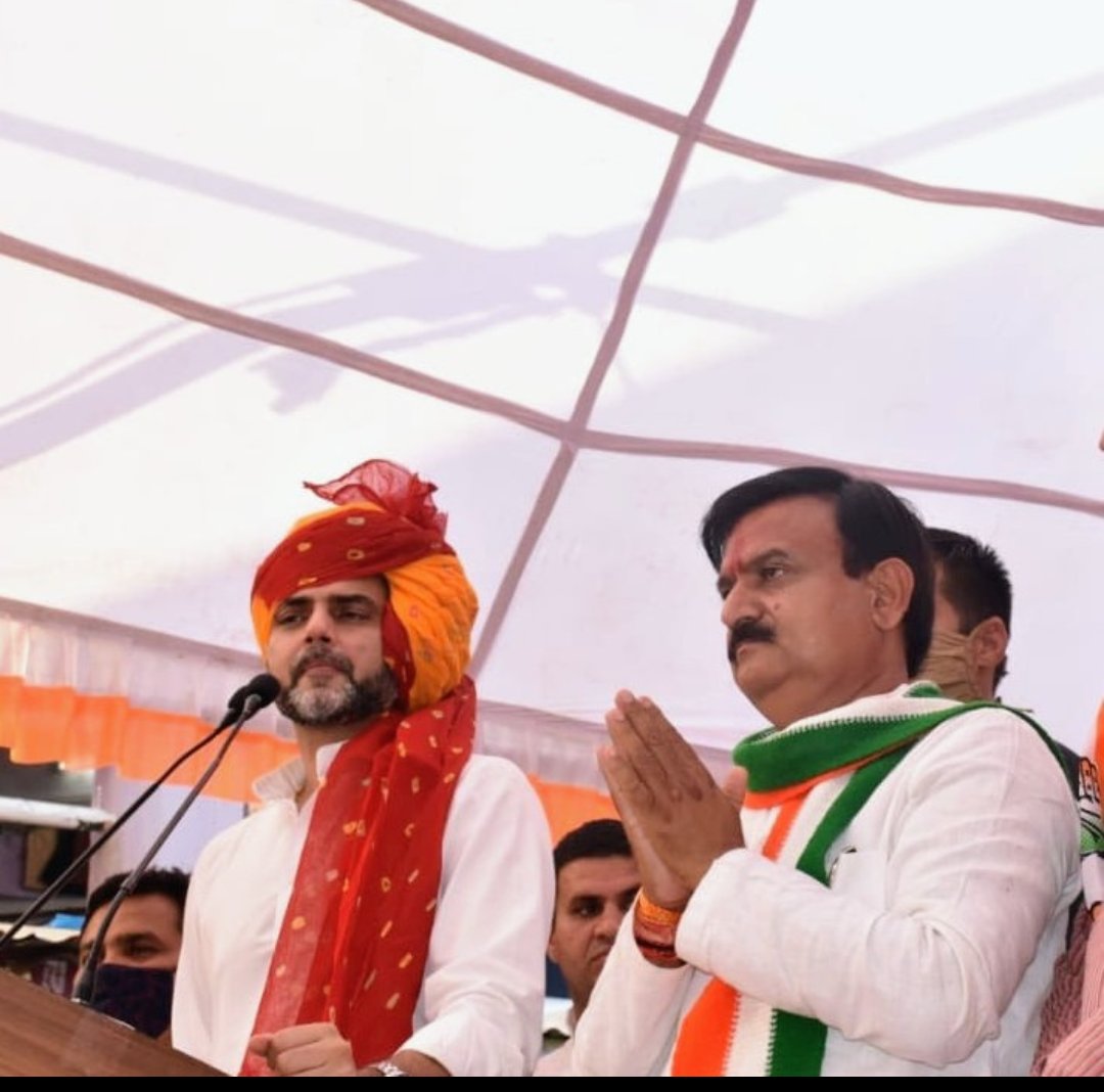 RCDBiaora's tweet photo. एआईसीसी महासचिव, राजस्थान के पूर्व उपमुख्यमंत्री एवं टोंक विधायक
आदरणीय श्री सचिन पायलट जी को जन्मदिन की हार्दिक शुभकामनाएँ! 🎉🎂

ईश्वर से प्रार्थना है कि आपका जीवन सदैव स्वस्थ, सफल एवं सुखमय रहे।
आपका उज्ज्वल भविष्य, उत्तम स्वास्थ्य और दीर्घायु की मंगलकामनाएँ। 🙏
@SachinPilot https://t.co/ycc2c1AAKZ