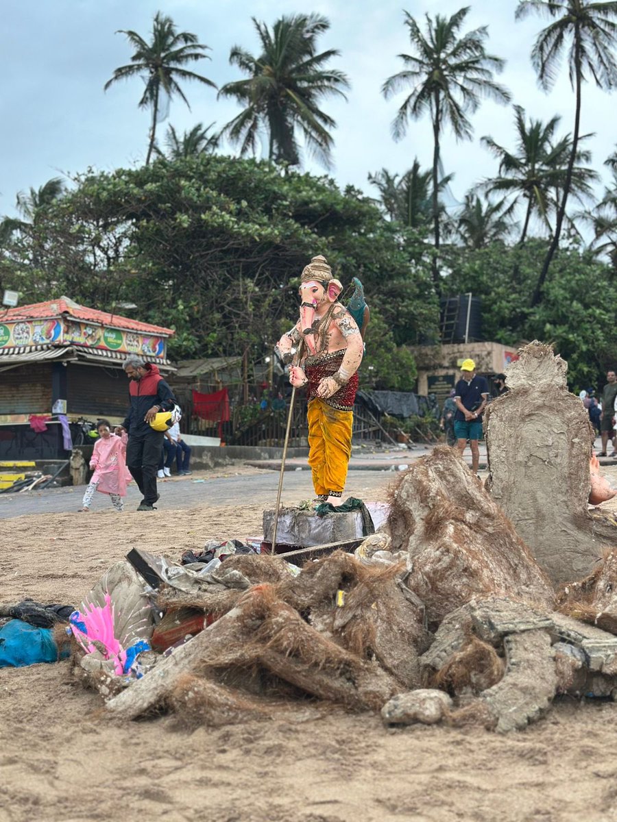 tejaswini 🌏 tweet media