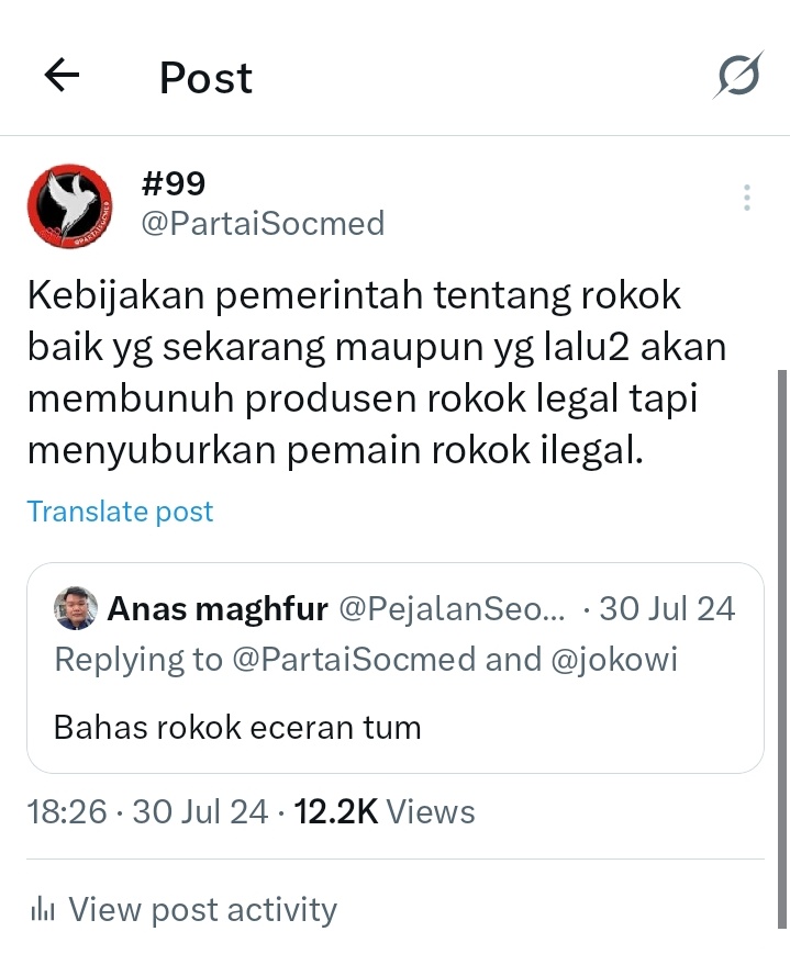 PartaiSocmed's tweet image. Tentang isu PHK di Gudang Garam kami hanya mau mengingatkan kebodohan ini: 
1. Rokok kretek harusnya jadi produk unggulan kita spt whisky Scotland dan cerutu Cuba. 
2. Cukai rokok yg mahal akan membunuh produsen rokok resmi dan menyuburkan produsen ilegal yg tdk bayar cukai.