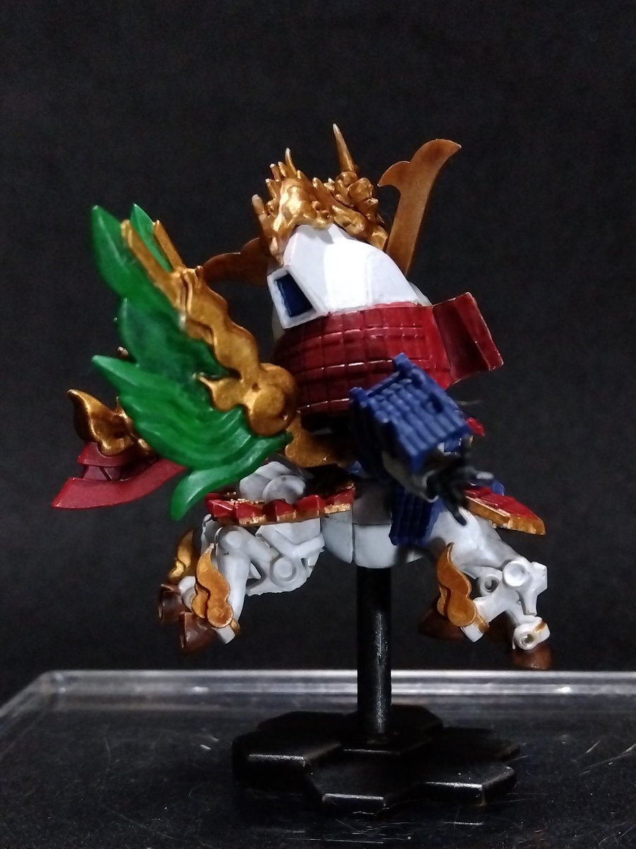 umaaraigawaM's tweet photo. ガンダムスペリオルディファインを塗装 武者精太頑駄無 麒麟児特装 https://t.co/KFEGraHKII