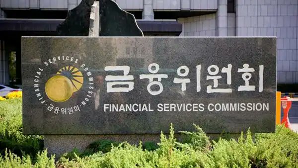 중국 금융감독위원회(CFRC)는 소매 파생상품의 증거금 요건을 30%에서 40%로 인상할 계획입니다. 레버리지와 변동성이 낮아지면서 "패닉세"에 대비하는 투자자들은 전략을 바꿔야 할 수도 있습니다.