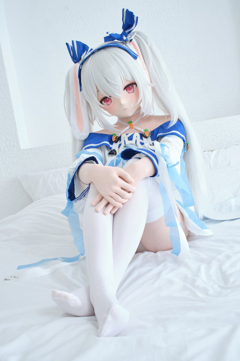 喜欢睡觉💤

📸<a href="/woaichirouchuan/">肉串君</a> 

#拉菲
#碧蓝航线
#AzurLane 
#kigurumi