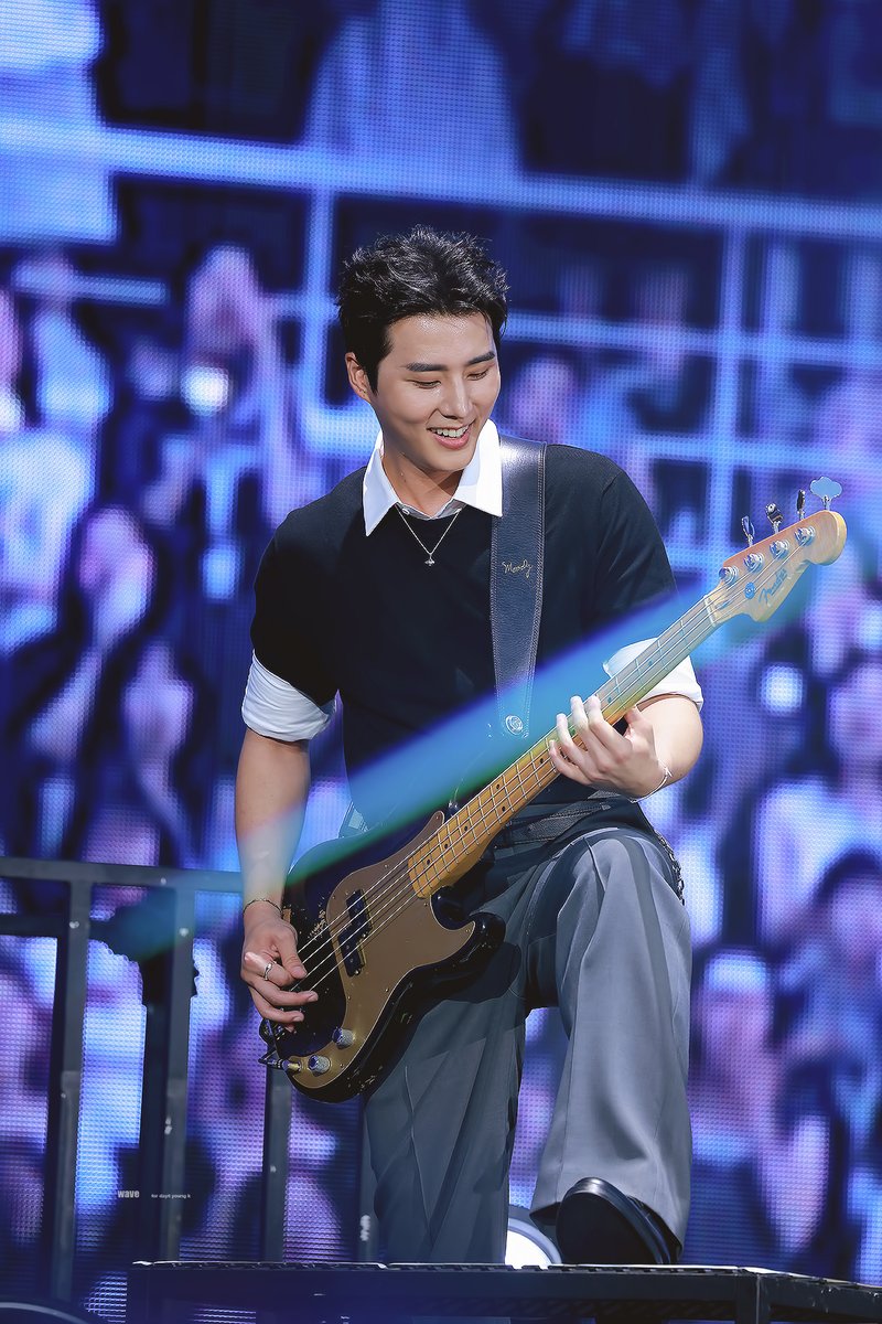waveto_6's tweet photo. 250830 #DAY6 #데이식스 #YOUNGK #영케이 https://t.co/fG044Jj5BJ