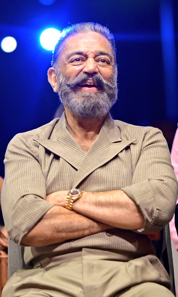 nammavar11's tweet image. சிங்கம் ❤️😍🔥💪

#KamalHaasan
#Vinvelinayagan
#Sivakumar
#Suriya