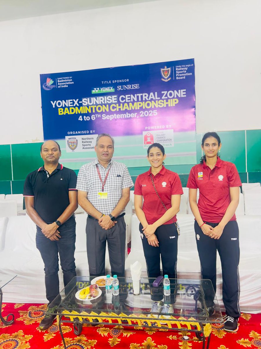 devIRPS's tweet image. I feel privileged to present the award to National Badminton players Ruthvika Shivani G. and Ashwini Ponnappa in recognition of their outstanding performance in the Central Zone  matches.
