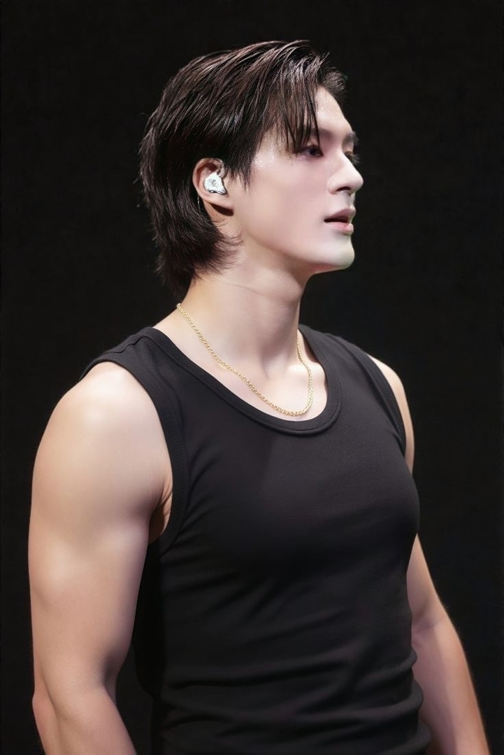 BXBWORLD's tweet image. hei butuh partner cuddle nih, bebas mau top atau bot. siapa tau jadi sayang? like i’ll check it