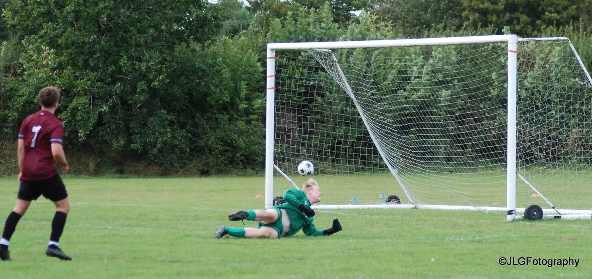 WelfordvFC's tweet photo. Some of yesterdays goals caught on camera 📸 https://t.co/16YfFyE4SL