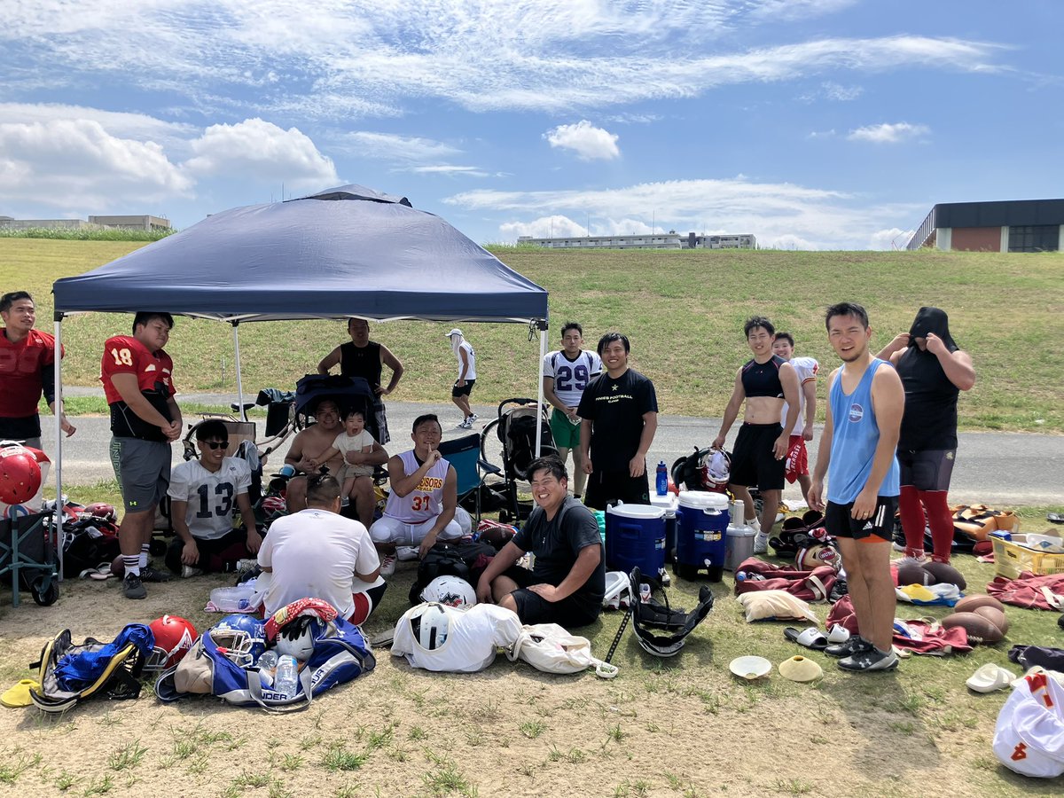 jpff_aggressors's tweet photo. 今日は練習！
来週の試合に向けてたくさん試合形式ができました！

新メンバーも2人追加！

初戦、頑張りましょ

#アメフト
#JPFF
#アグレッサーズ
#プライベートリーグ https://t.co/3VgSuOohig