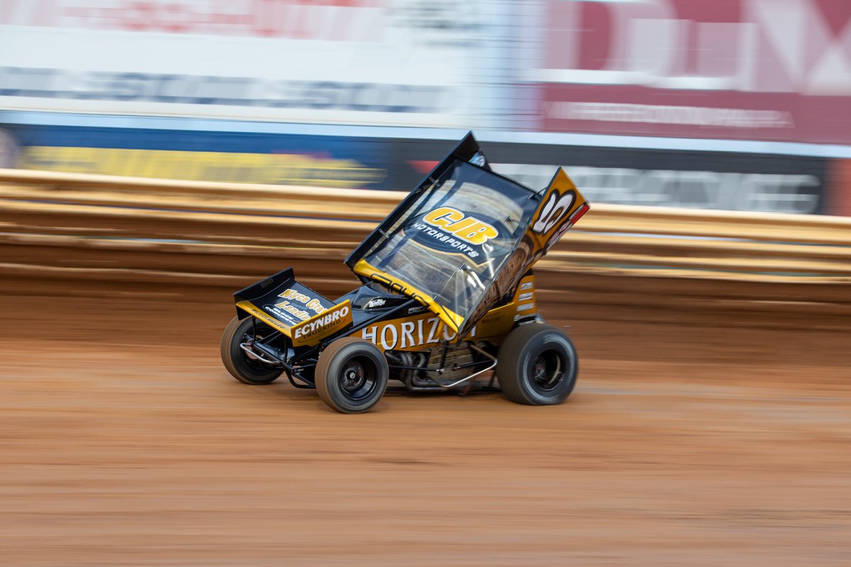 lightle22's tweet photo. Hot Laps started off exciting for @BrenhamCrouch on the final night of The Tuscarora 50 @PortRoyalSpdway with @HighLimitRacing. #TeamIRI https://t.co/jMpAh6piEe
