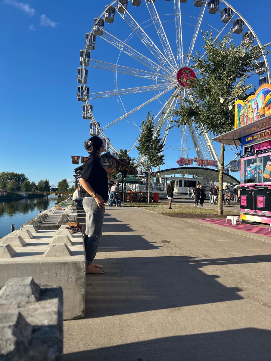 zoe_Emmaa's tweet photo. Kermis 2025 https://t.co/DHfq5uABcy