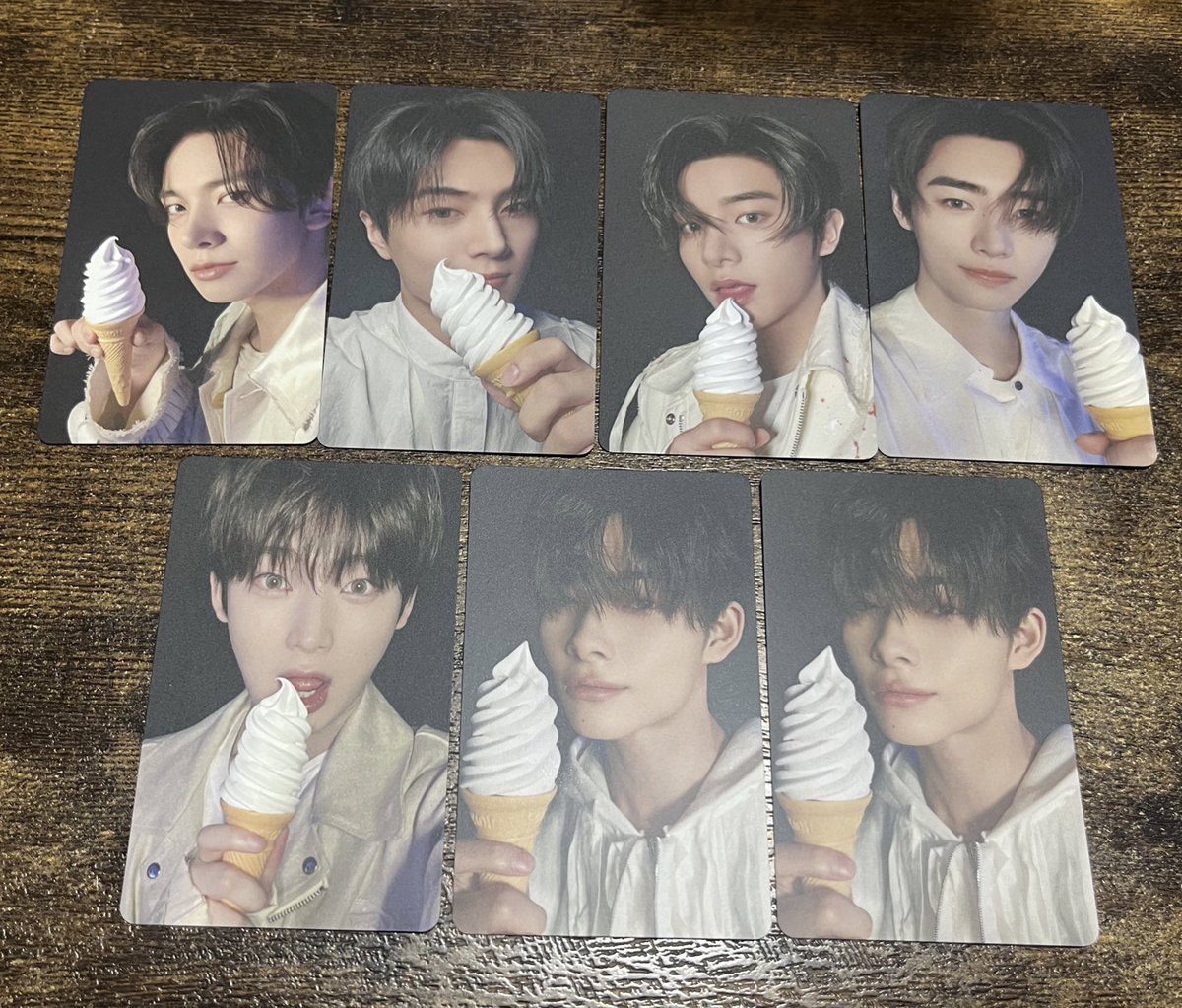 ENHYPEN トレカ 交換 宵 ラキドロ

譲:写真

求:同種ジョンウォン

郵送📮同日発送◎
纏めて交換できる方優先致します！
条件の合う方いらっしゃいましたらお気軽にお声掛けください🙇‍♀️