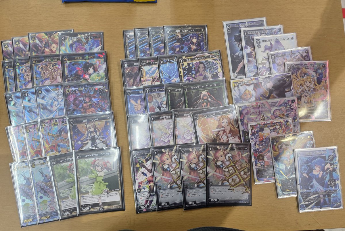 本日開催の白窓大会（オールスター）終了しました！
参加人数︰3人
優勝は｢しのみん｣さんの｢リメンバ｣になります。
優勝おめでとうございます。