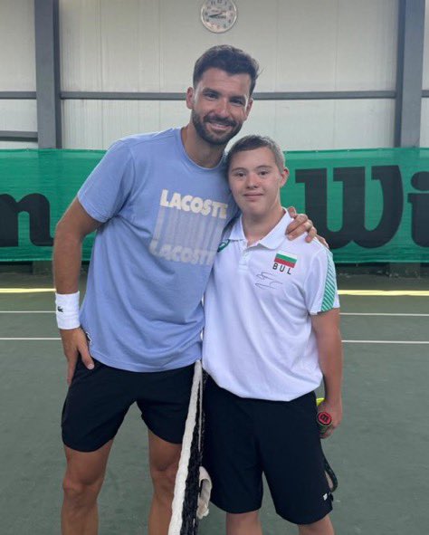 🇧🇬 Grigor Dimitrov will skip the Asian swing.

His recovery is progressing well, but he and his team don’t want to rush his return.

This week he’s been practicing with local players in his hometown Haskovo.

🎾 Planned comeback: Stockholm, Vienna &amp; Paris.