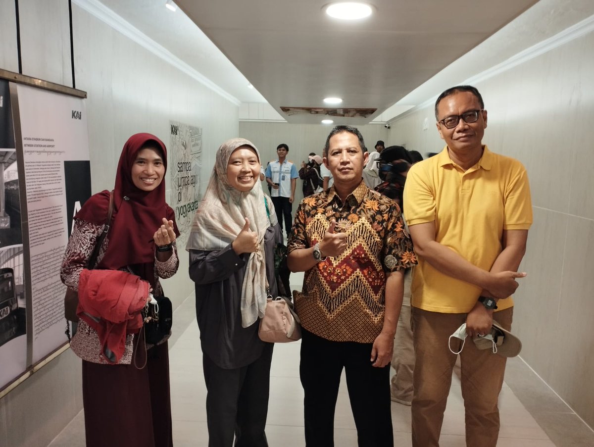 Antecz... Ketika dapat undangan dari mantan pemangku Daops 6😊😊