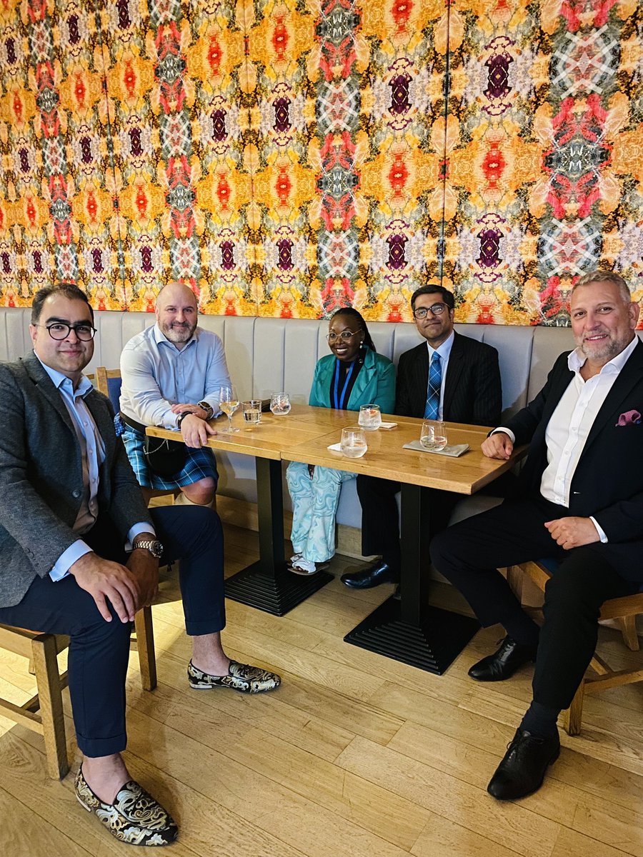 It was a pleasure connecting with leading ADR practitioners and arbitrators, including Ravi Aswani, Vivek Kapoor, Brandon Malone, and Cem Kaspi at the Edinburgh International Arbitration Festival hosted by the Scottish Arbitration Centre.

As an arbitrator with EDAC and an
