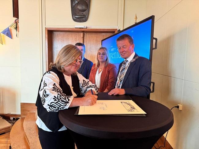 El Independiente de Granada tweet media