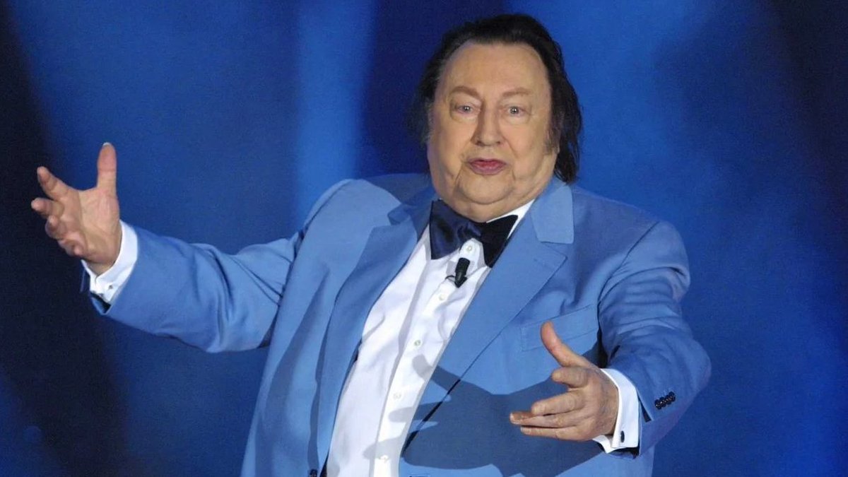 Une admiratrice confie à Raymond Devos :

- Je me félicite de votre succès.

- Mais madame vous n’y êtes pour rien.