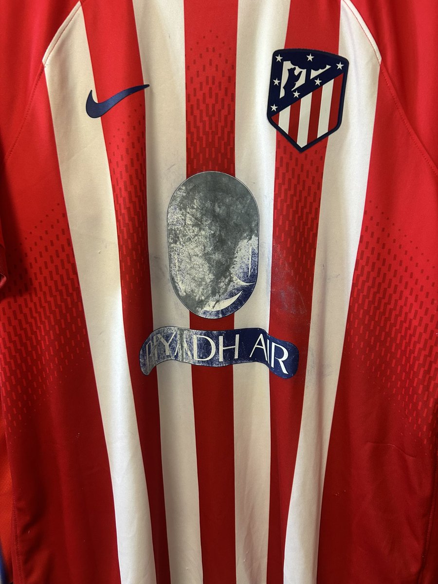 洗濯したらデパウルユニが、、、
ユニフォームって洗濯だめなのか？
いやデパウルがマイアミに行ったからなのか？