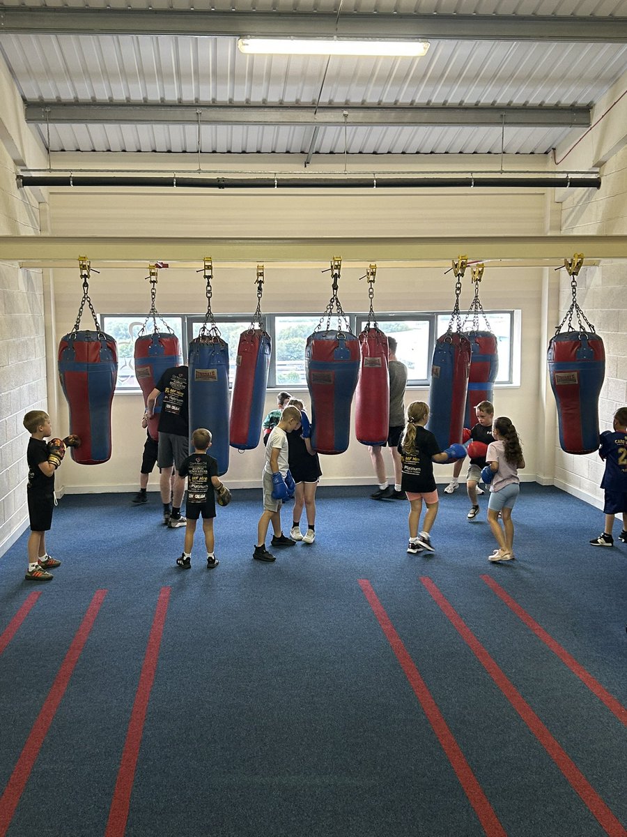 FitFactoryAbc's tweet image. Yesterdays 5-10 year olds having fun working out at our Sheffield S20
Boxing Club 🥊

Saturdays 9.45am - 10.45am