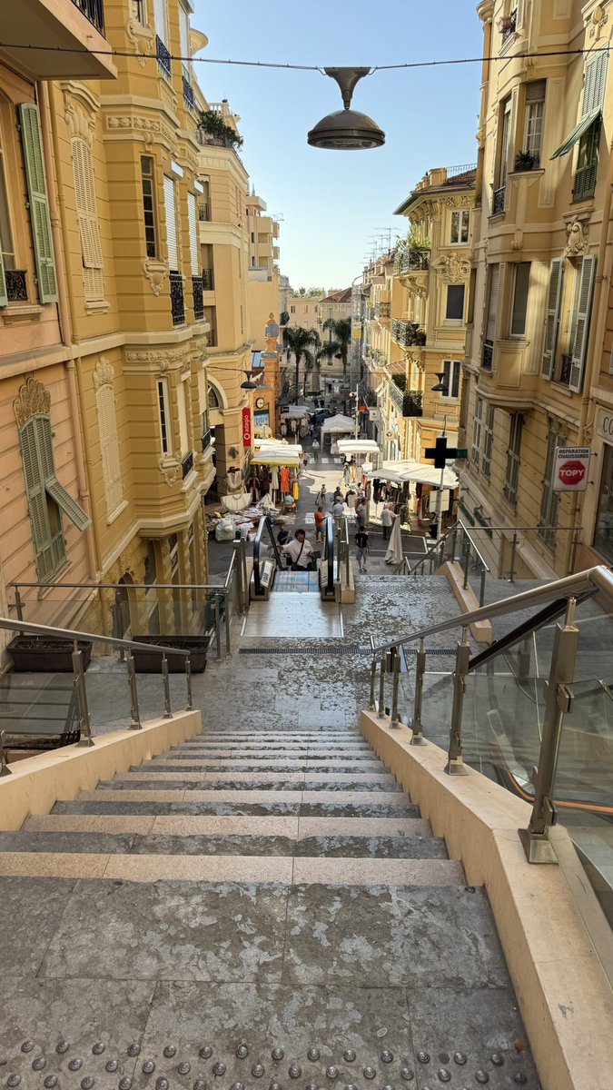 #September #Sunday morning in #MonteCarlo talking #Reinsurance. 1st up is always <a href="/AMBestRatings/">AM Best Ratings</a>. ABIR CEO John Huff is on the ground. <a href="/RVSMonteCarlo/">RVS</a> at the iconic #HermitageHotel