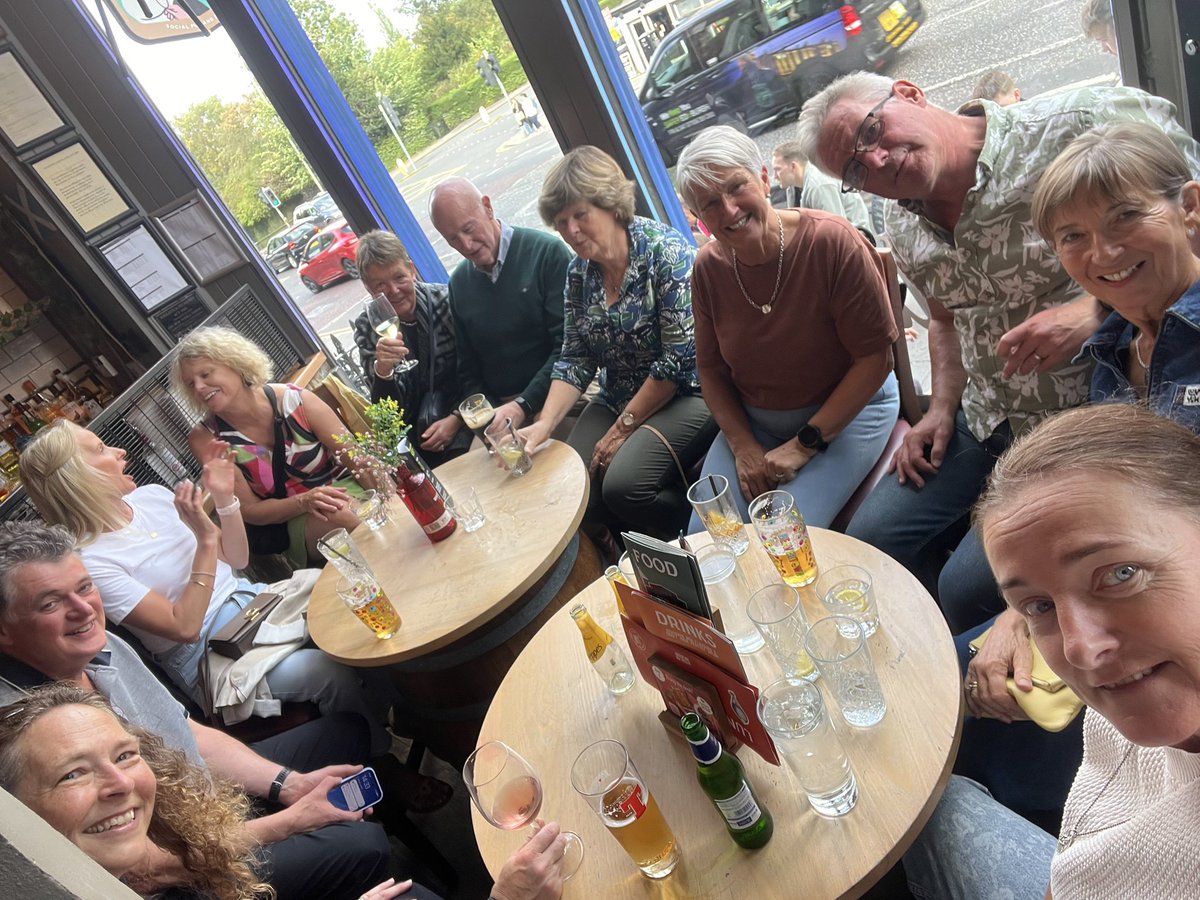 cathi_simpson's tweet photo. Crazy mad fundraiser for AA and local renal unit at the gym yesterday. Brutal 2 hour hill climb on the bikes. Maybe a wee refreshment after! #edinburgh #nuffield https://t.co/bO67g8uLpw