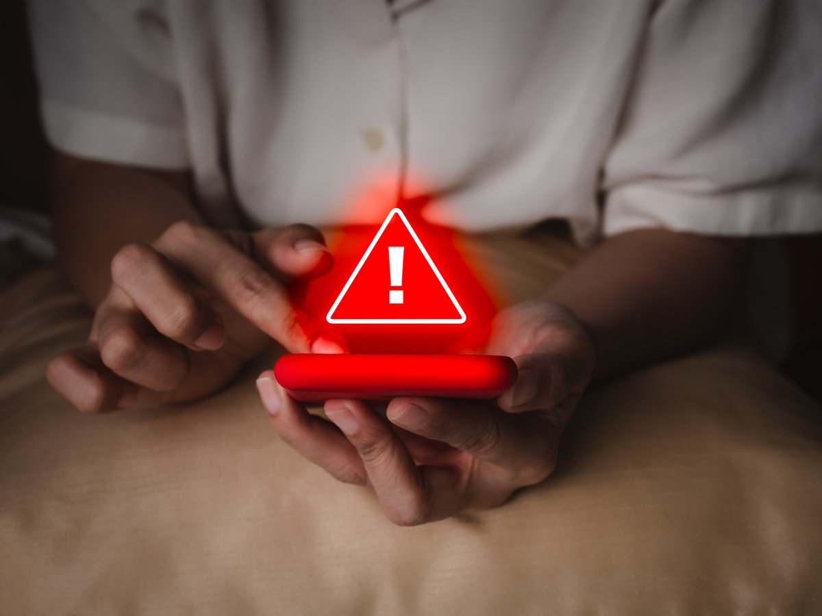 south_staffs's tweet image. 🚨 Reminder for South Staffordshire residents 📱

A test emergency alert will be sent to all UK mobiles today at 3pm. It’s just a test - no action is needed, but your phone may sound loudly.

ℹ️ gov.uk/government/new…

#EmergencyAlertTest #SouthStaffs