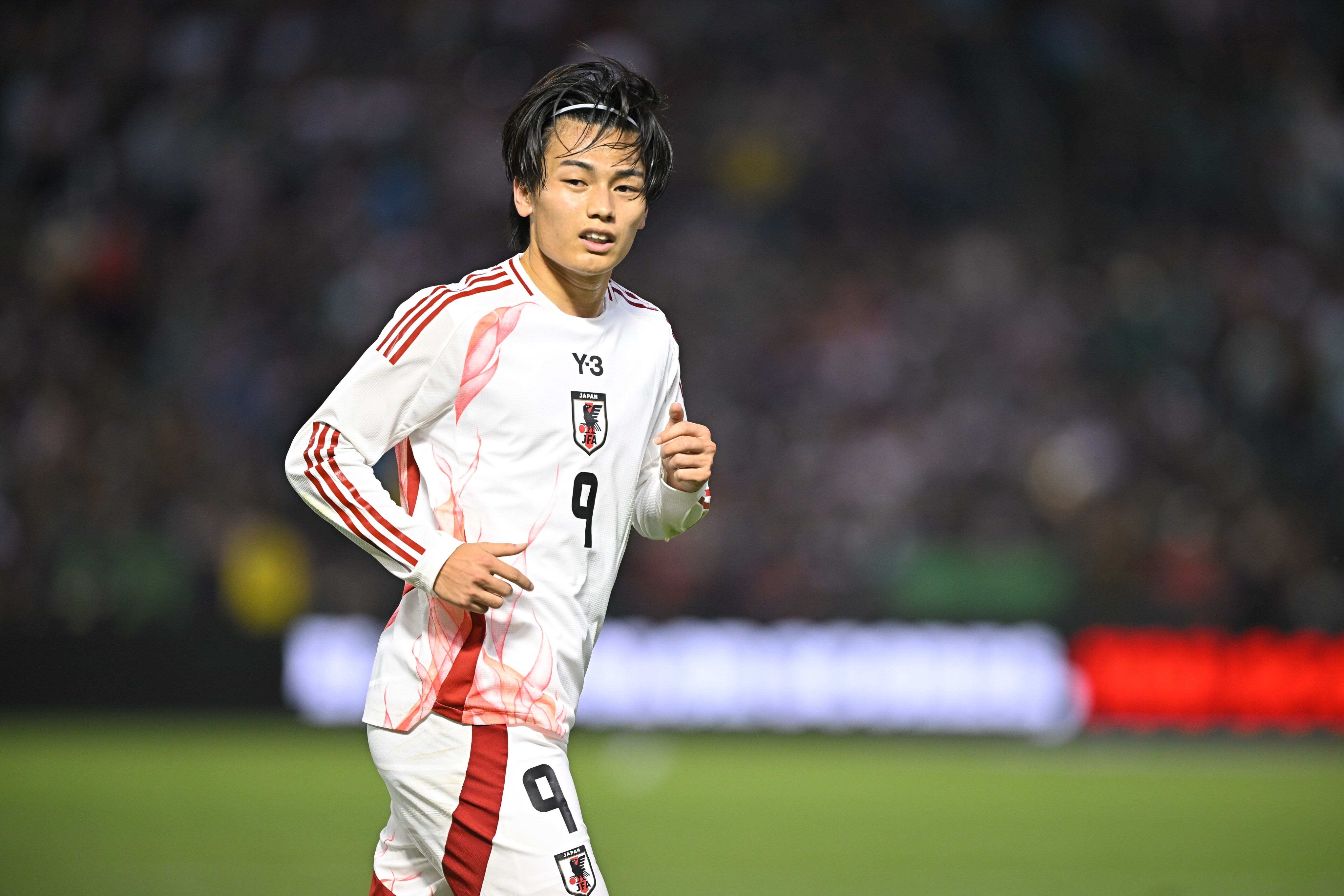 週間サッカーダイジェスト サッカーダイジェストのバックナンバー (44ページ目 5件表示